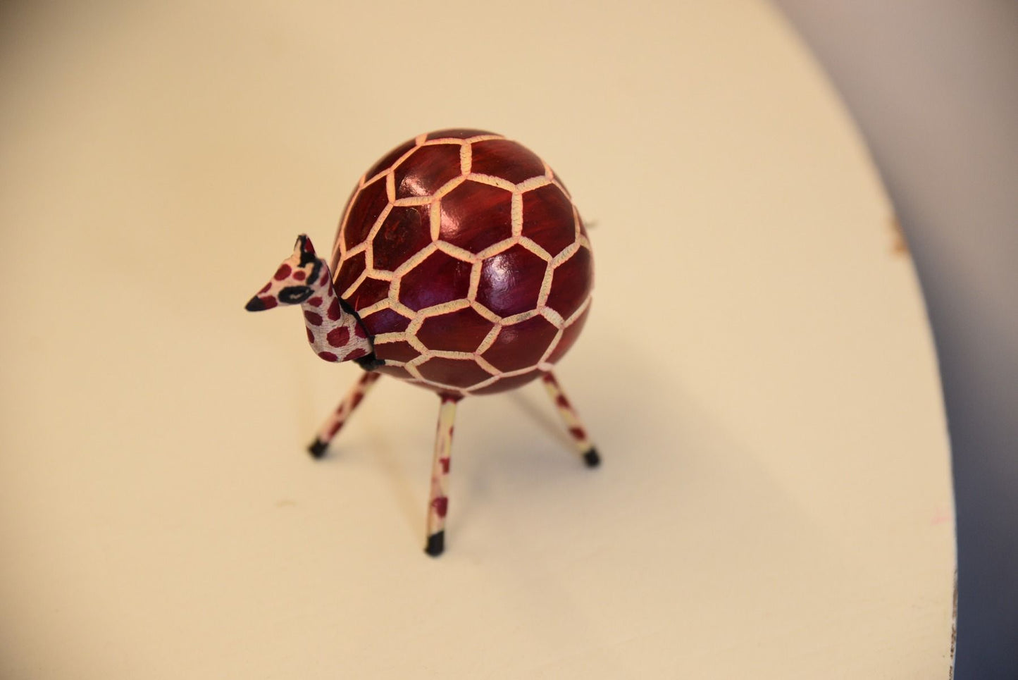 Giraf med nikkende hoved