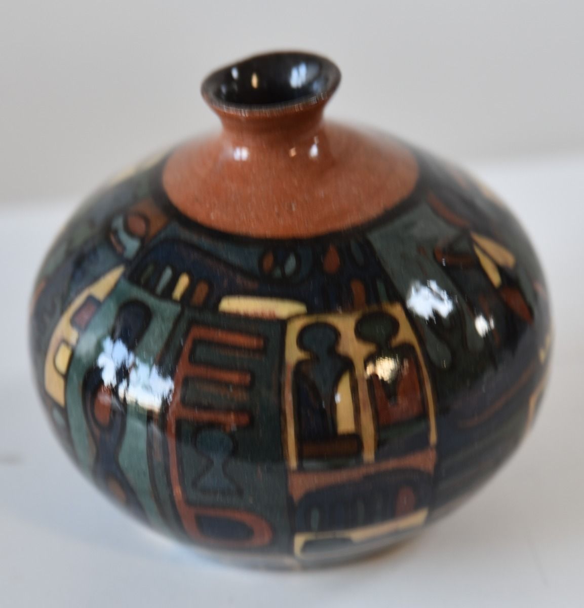 Lille, kugleformet vase